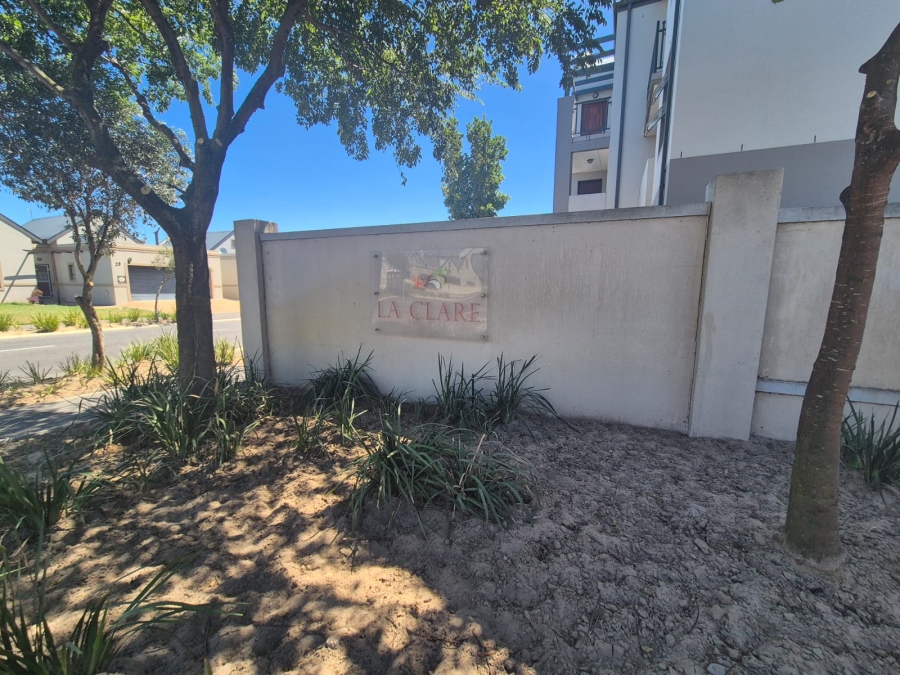 To Let 2 Bedroom Property for Rent in Buh Rein Estate Western Cape